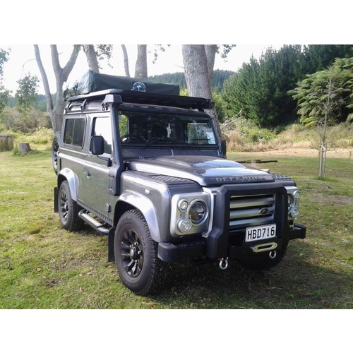 Landrover Defender 90 Puma s/wagon Seat Covers 2007 to present 2 fronts , 2 jumps 